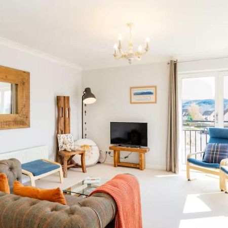 The View At No 10 Apartment Aviemore Bagian luar foto