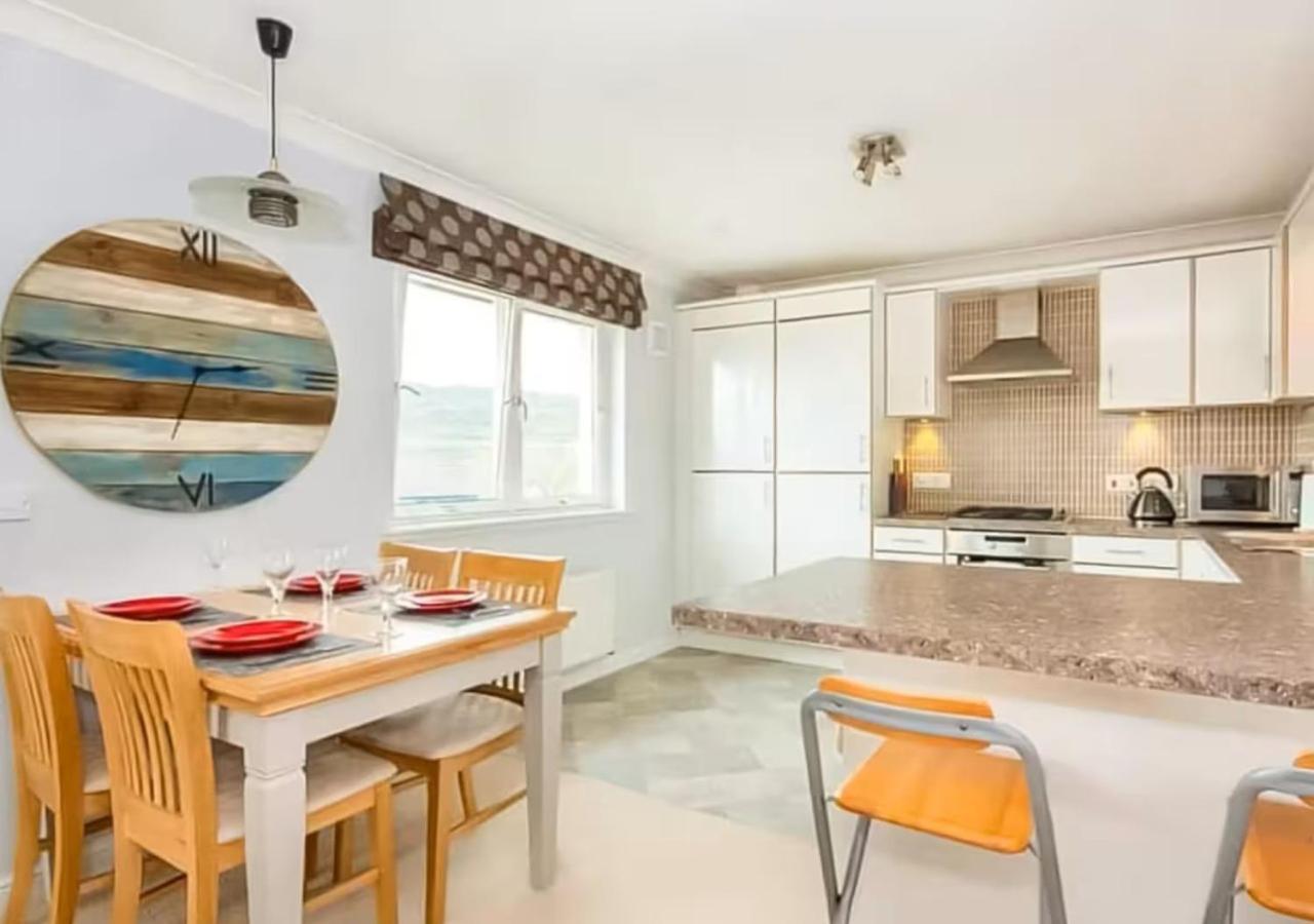 The View At No 10 Apartment Aviemore Bagian luar foto